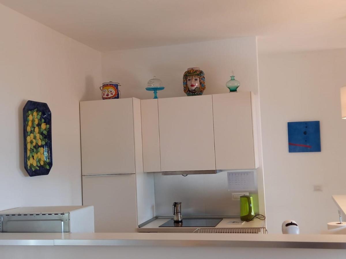 White Lotus Apartment タオルミーナ エクステリア 写真